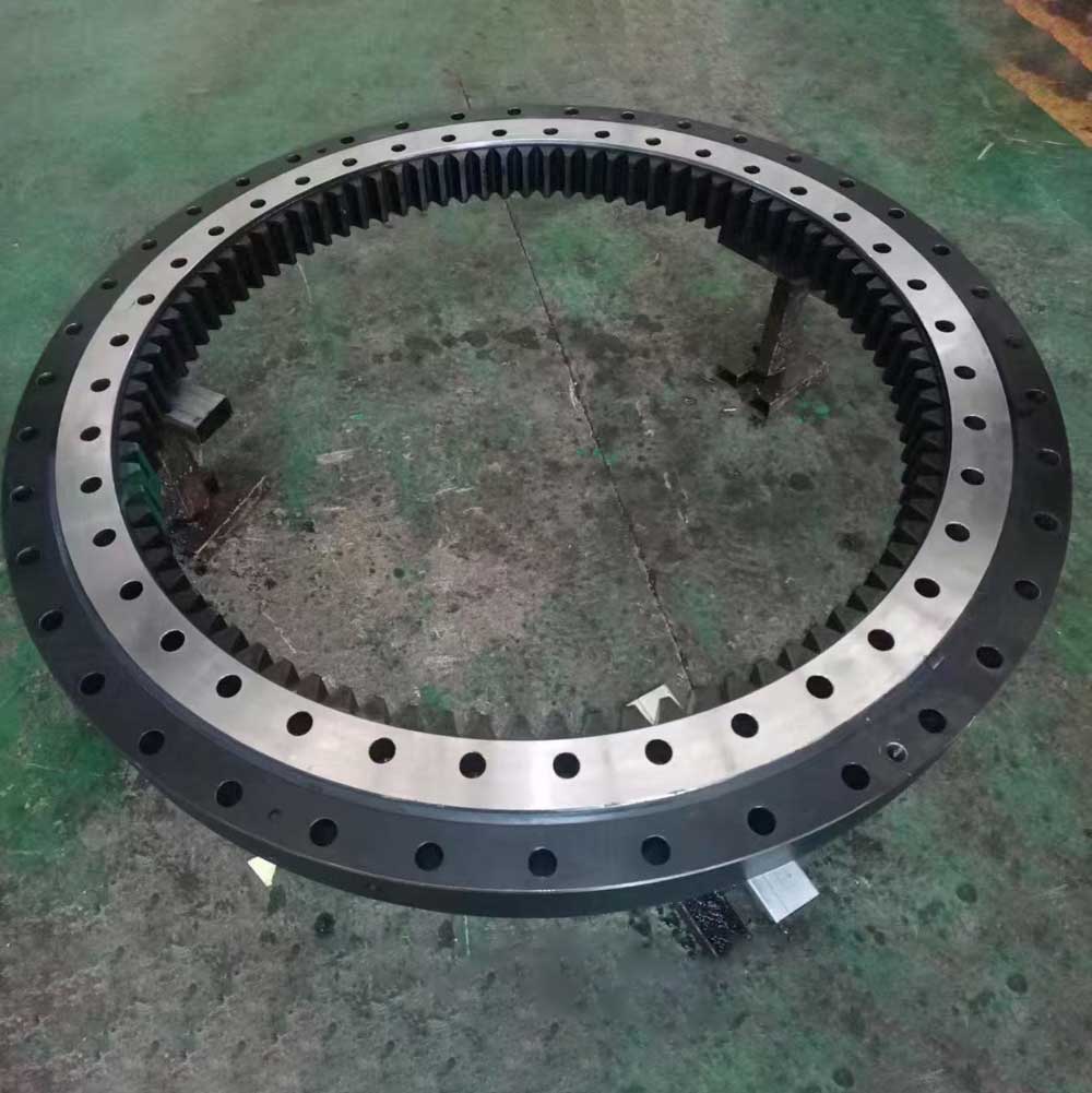 Hitachi-Excavator-EX400-5-Slewing-Bearing-91295212.jpg