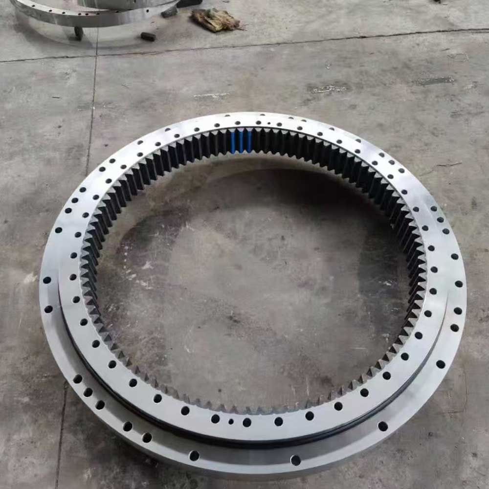 Doosan-Excavator-DX420-Slewing-Ring-140109-000391.jpg